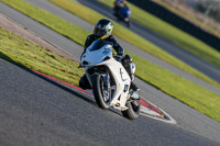 PJM-Wedding-Photography;enduro-digital-images;event-digital-images;eventdigitalimages;mallory-park;mallory-park-photographs;mallory-park-trackday;mallory-park-trackday-photographs;no-limits-trackdays;peter-wileman-photography;racing-digital-images;trackday-digital-images;trackday-photos
